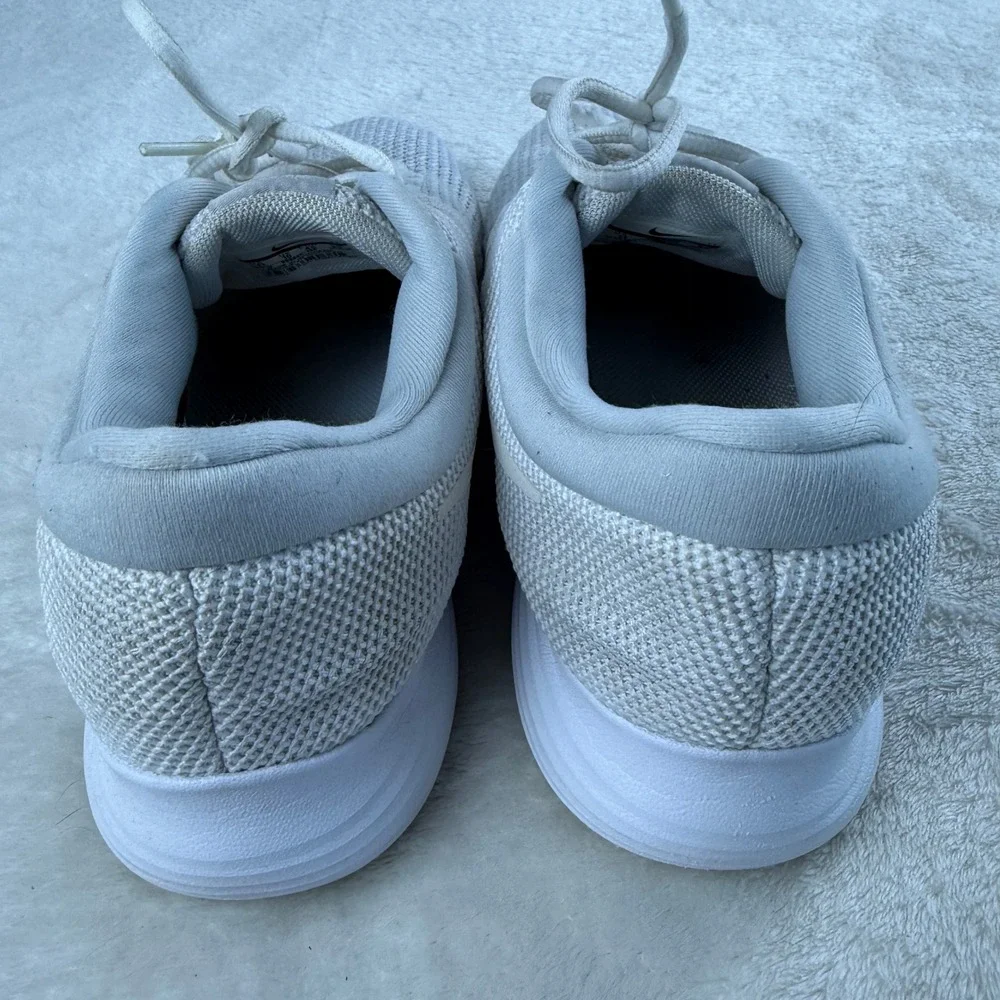 Nike Revolution 4 Mens US 11 Pure Platinum White Gray Mesh‎ Lace Up Running Shoe